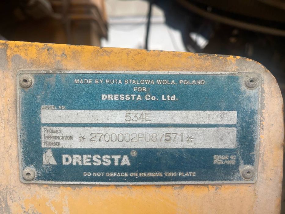 Dressta 3 куб Погрузчик