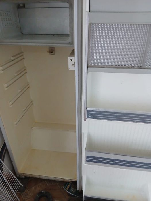 Холодильник на запчасти