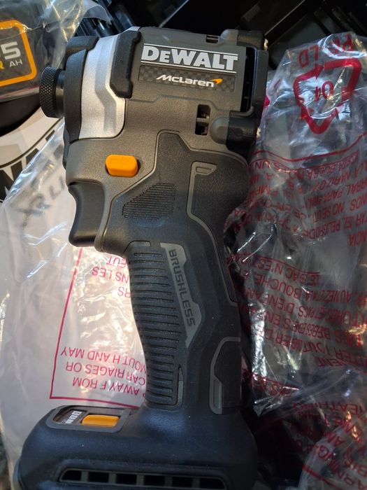 DeWalt McLaren 18V impact винтоверт