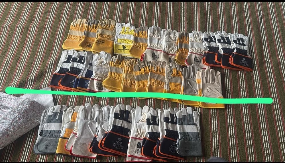 Рабочие перчатки