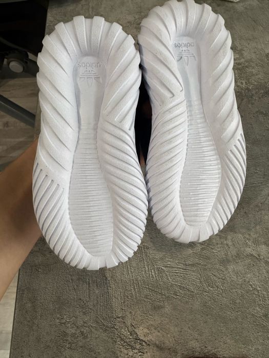 Продам сандалии Adidas оригинал