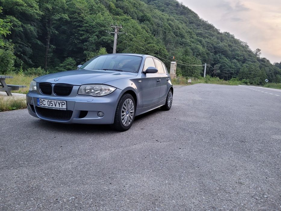 BMW  E87    116i