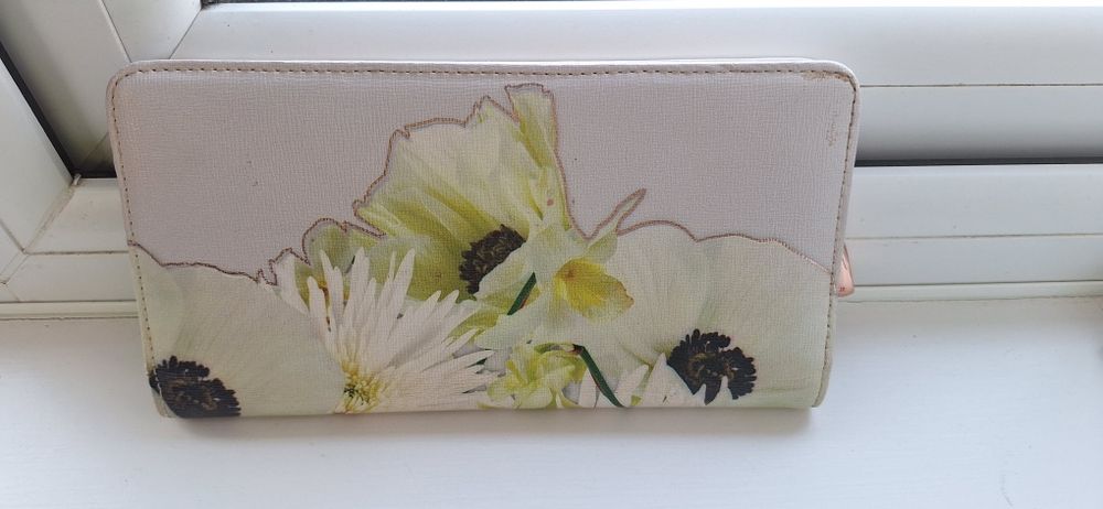 Ted Baker ново портомоне