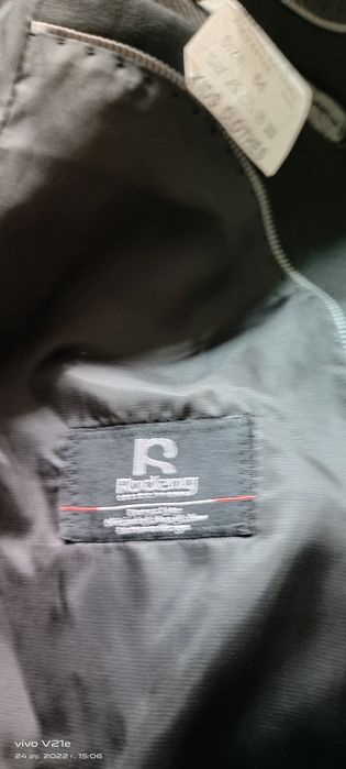 Продам Детский костюм