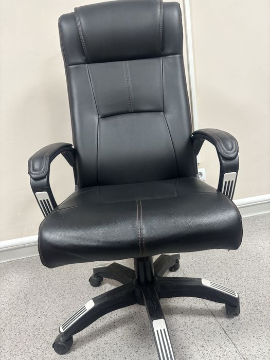 Кресло офисный мебель