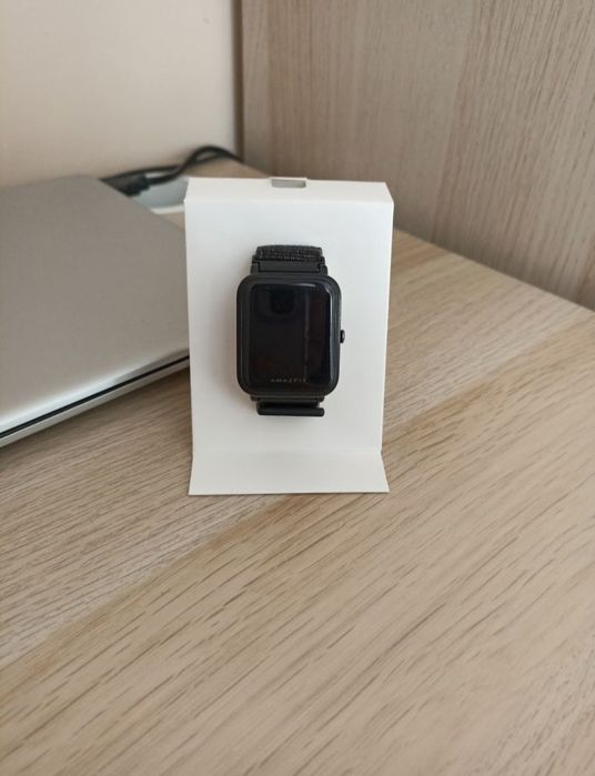 Часы Amazfit Bip Lite