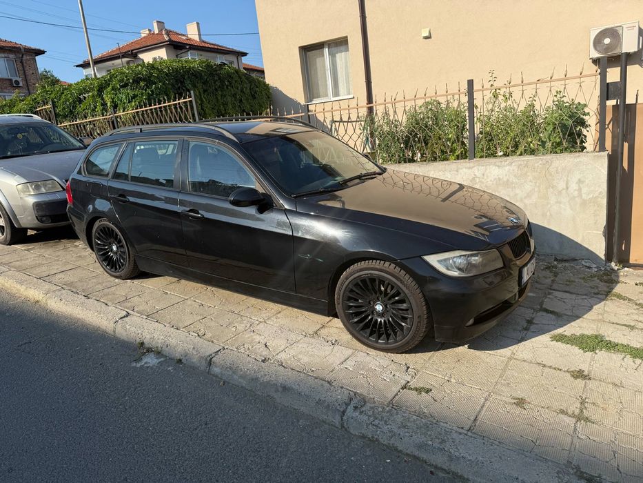 Bmw e91 320i …..