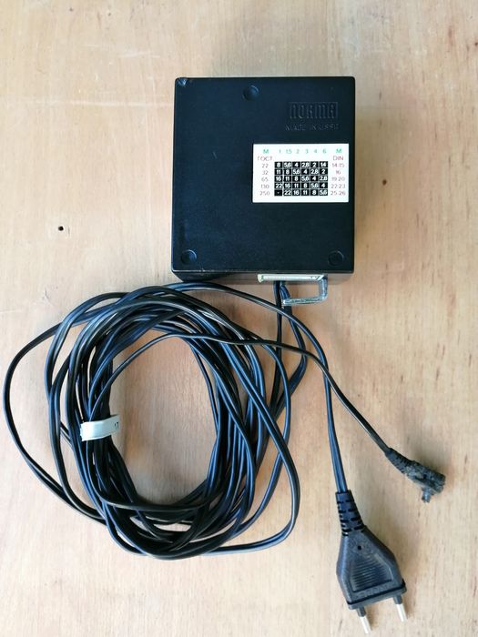 Пишеща машина, Диапроектор, Светкавица