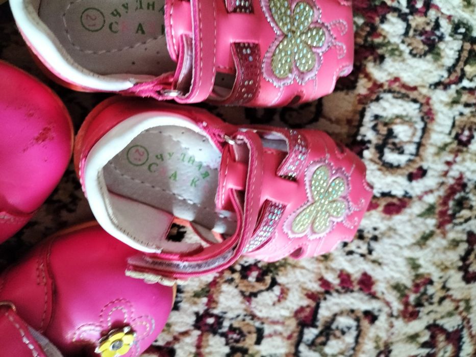 Обувь для девочки