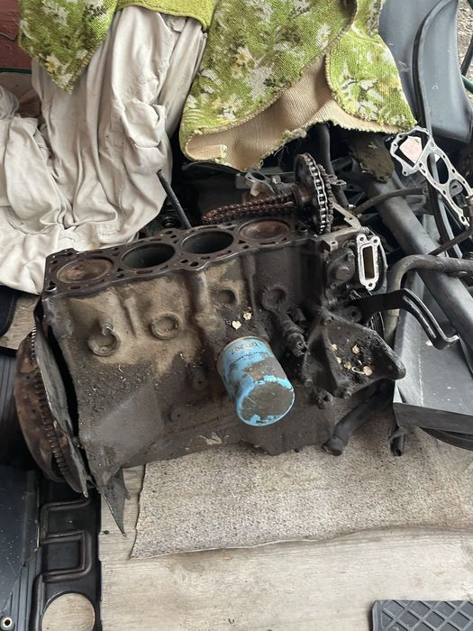 Продам блок на ниссан