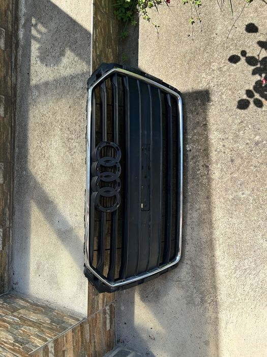 Решетка Audi A4 B9 2017