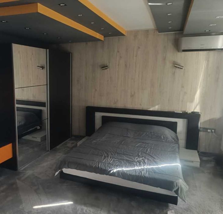 Дава се под наем Тристаен апартамент в Бургас, Меден рудник - зона А - 120 кв.м за 357 € - Снимка #3