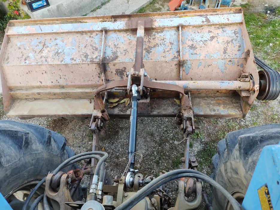 De vânzare tocătoare resturi vegetale.