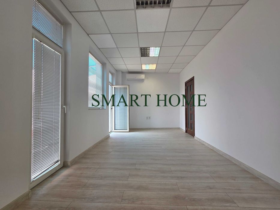 Дава се под наем Офис в Велико Търново, Център - 150 кв.м за 1224 € - Снимка #4