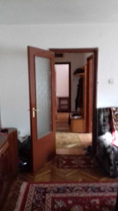Vanzare apartament 3 camere