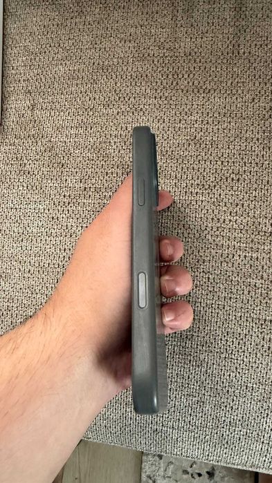 Husa Apple iPhone 16 Pro Max