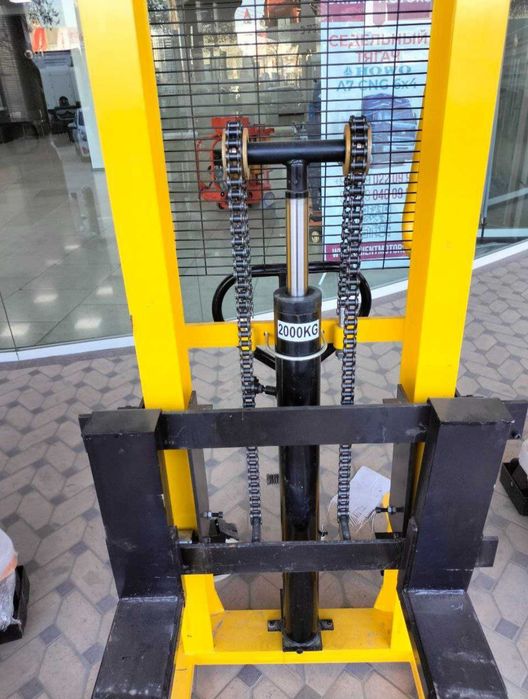 Гидравлический ручной штабелер , рохля транспеллет (ручная кара) 2т 16