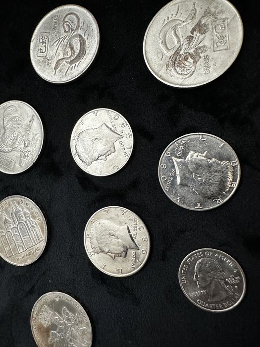 Монета коллекционая. Оригинал