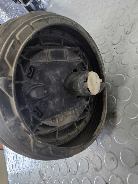 Задна лява възглавница Audi Q8 4M