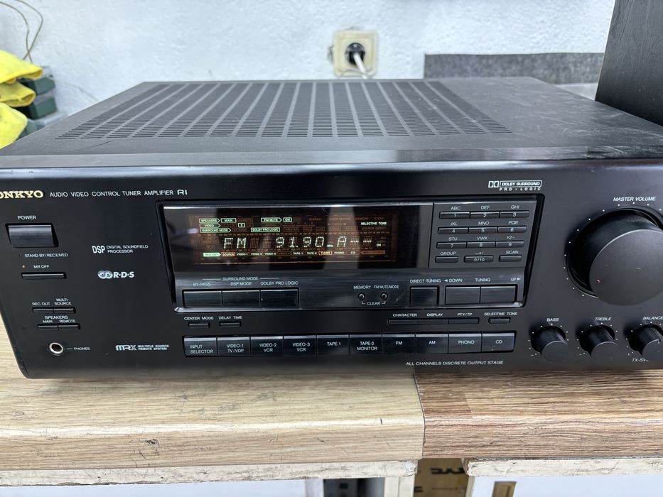 Стерео ресивър/усилвател Onkyo+колони Pioneer