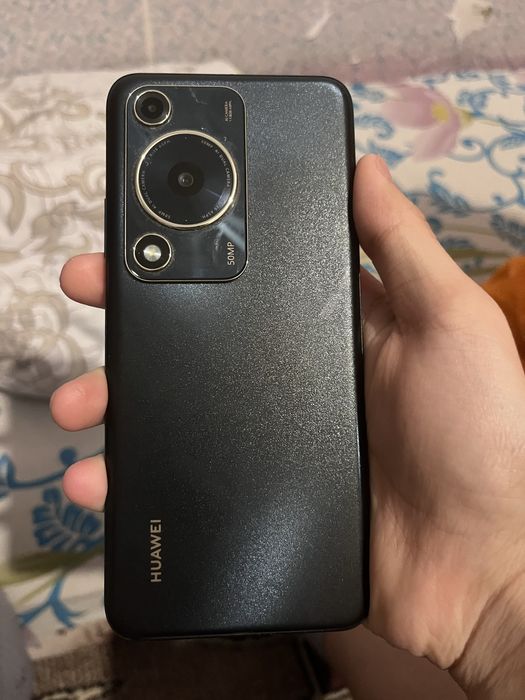 Хуавей 72 нова в хорошом сотояний