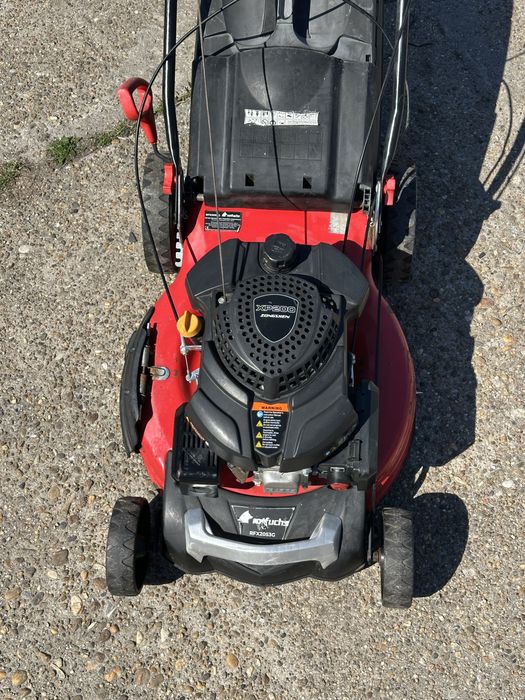 Бензинова самоходна косачка Rotfuchs