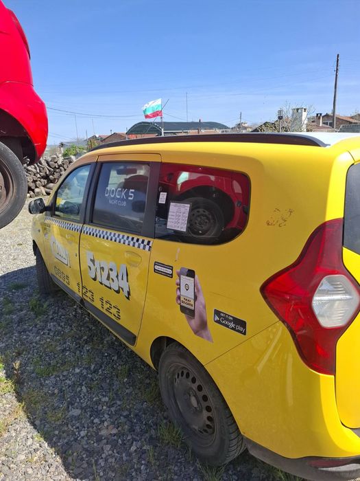 Dacia Lodgy 1.6 бензин 86 к.с. 2013г.