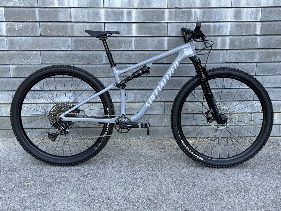 Карбонов планински велосипед SPECIALIZED EVO 2023(М размер)