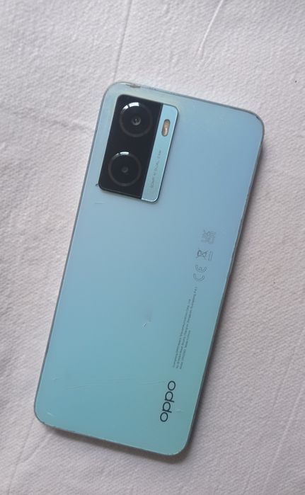 Продается телефон