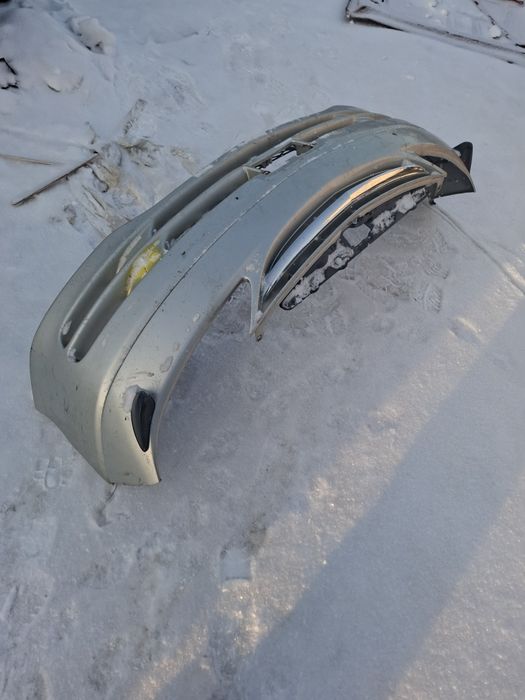 Бампер тойота превия
