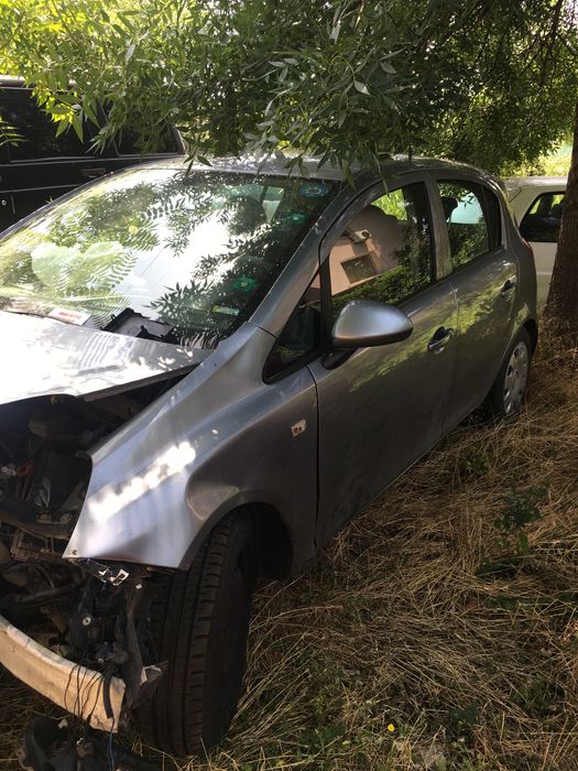 Опел Корса Д с газов инжекцион / Opel Corsa D 1.4 90hp 2008y LPG