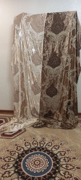 Продам шторы и тюль.