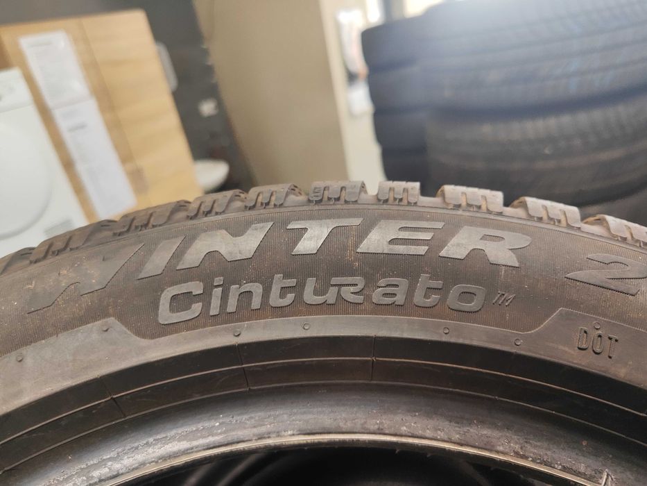 2бр.зимни гуми 225/50/17 Pirelli