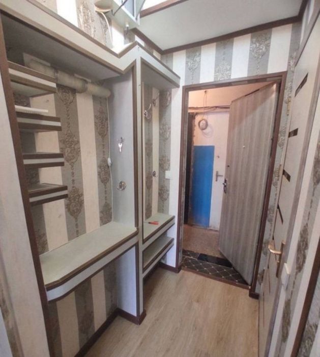 Продаётся 1/1/4 М Улугбекский р-н Буз-2