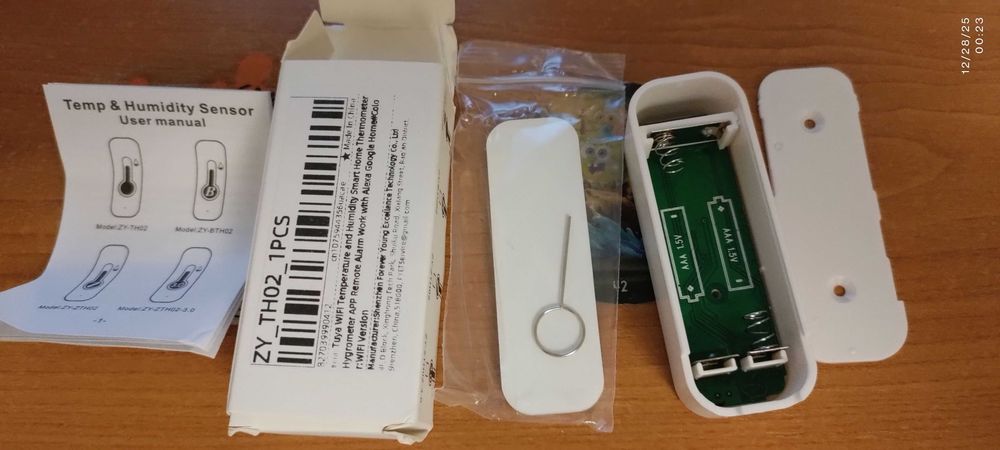 Senzor Smart temperatura & umiditate - WIFI - Tuya & Smart Life