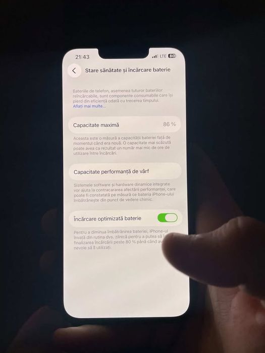 Vand iphone 13 urgent