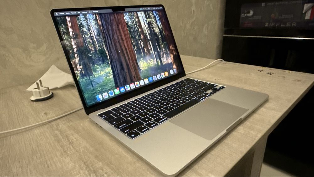 MacBook Apple M3, 16GB RAM, 512GB SSD, полный комплект