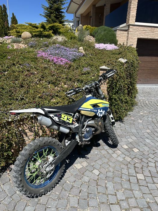 Motocicleta Husqvarna TE 250 2T, 2015, pregătită de sezon