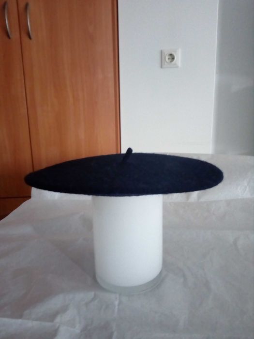 АКЦИЯ! Елегантна дамска барета - френски стил само 8 EURO за всяка