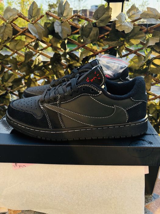 Jordan 1 Retro Low OG SP Travis Scott Black Phantom