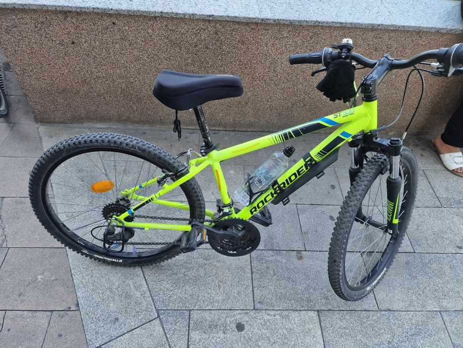 Vând Bicicleta Rockrider  ST500