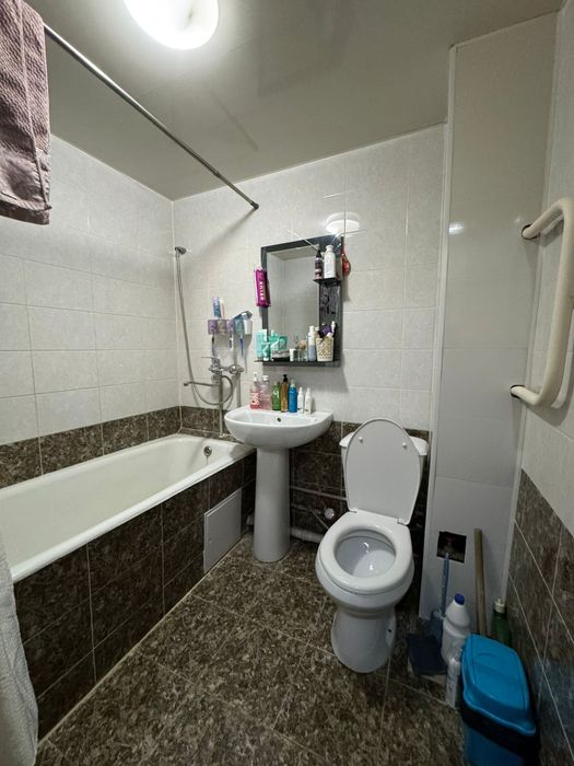 1-комн., 2 этаж, 10 мкр. (43 дом)