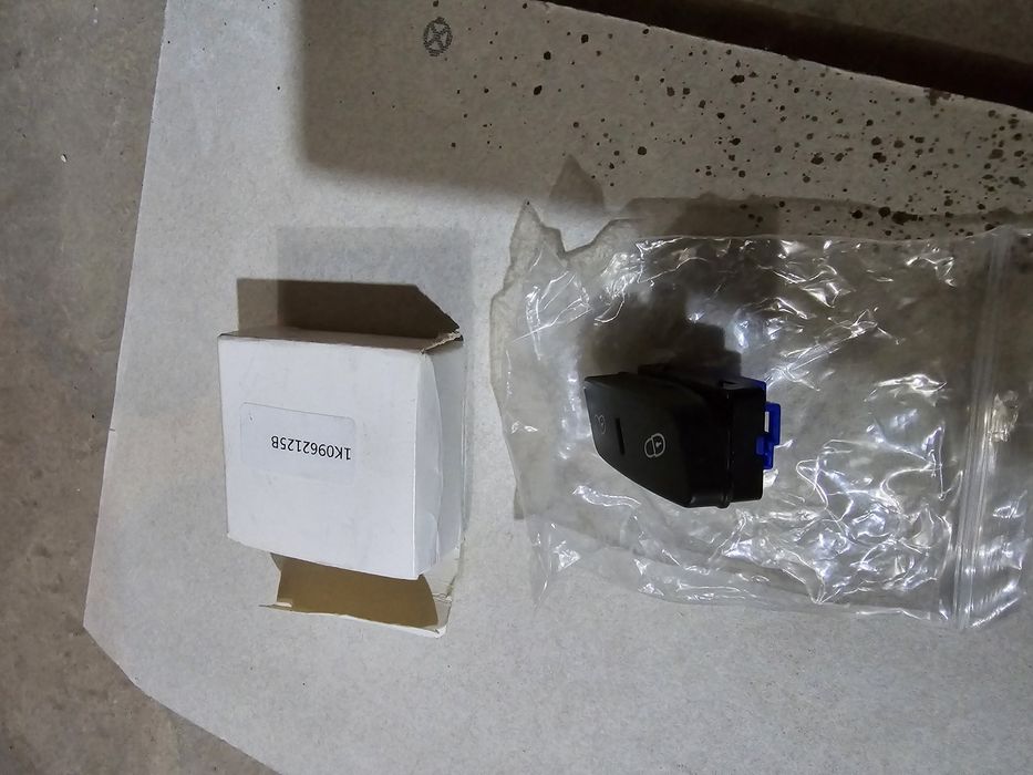 Buton Blocare uși VW nou în cutie