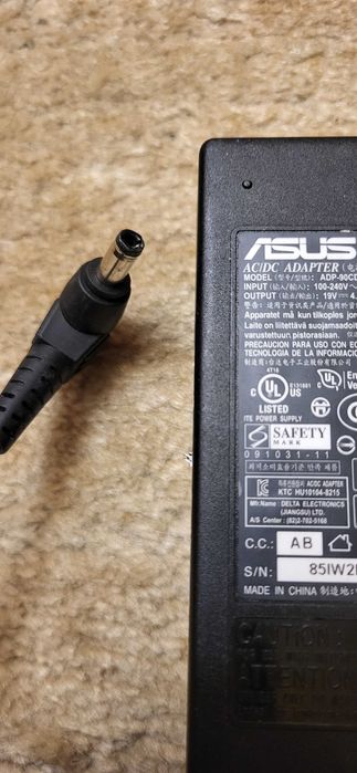 ASUS 90w Incarcator 19V-4.74A Fuctional