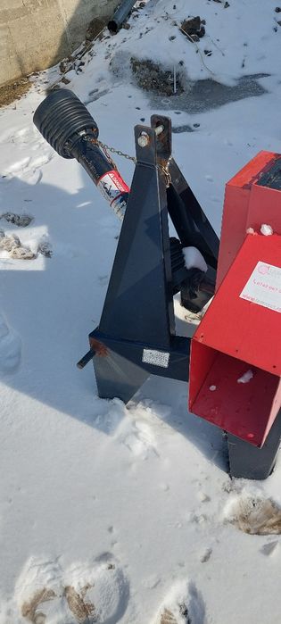 Tocator crengi lemncut r100 cu cardan