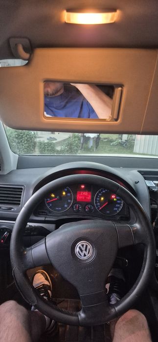 Dezmembrez golf 5