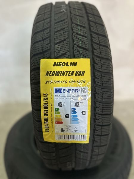 Нови зимни бусови гуми NEOLIN 215/70R15C 109/107R НОВ DOT 2157015