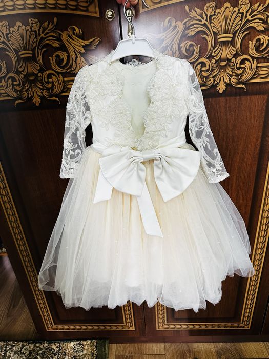 Детское платье нарядное