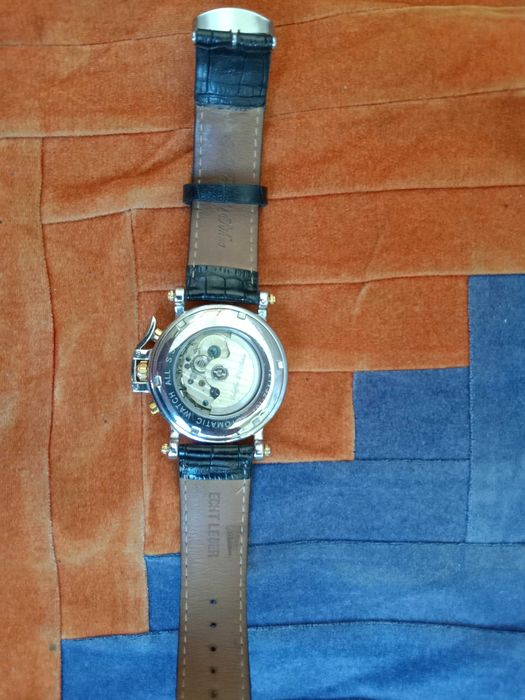 Часы мужские наручные