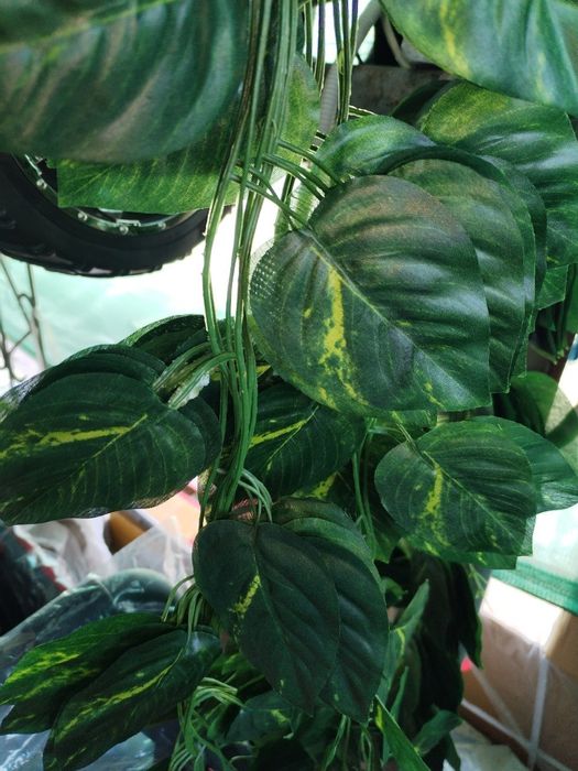 Искусственные листья зелень для декора